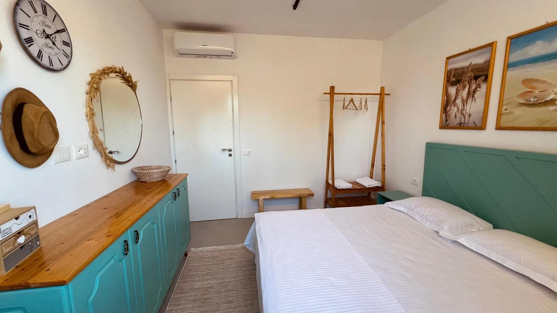Lumiere House Villa Baks-Rrjoll Vakantiehuis